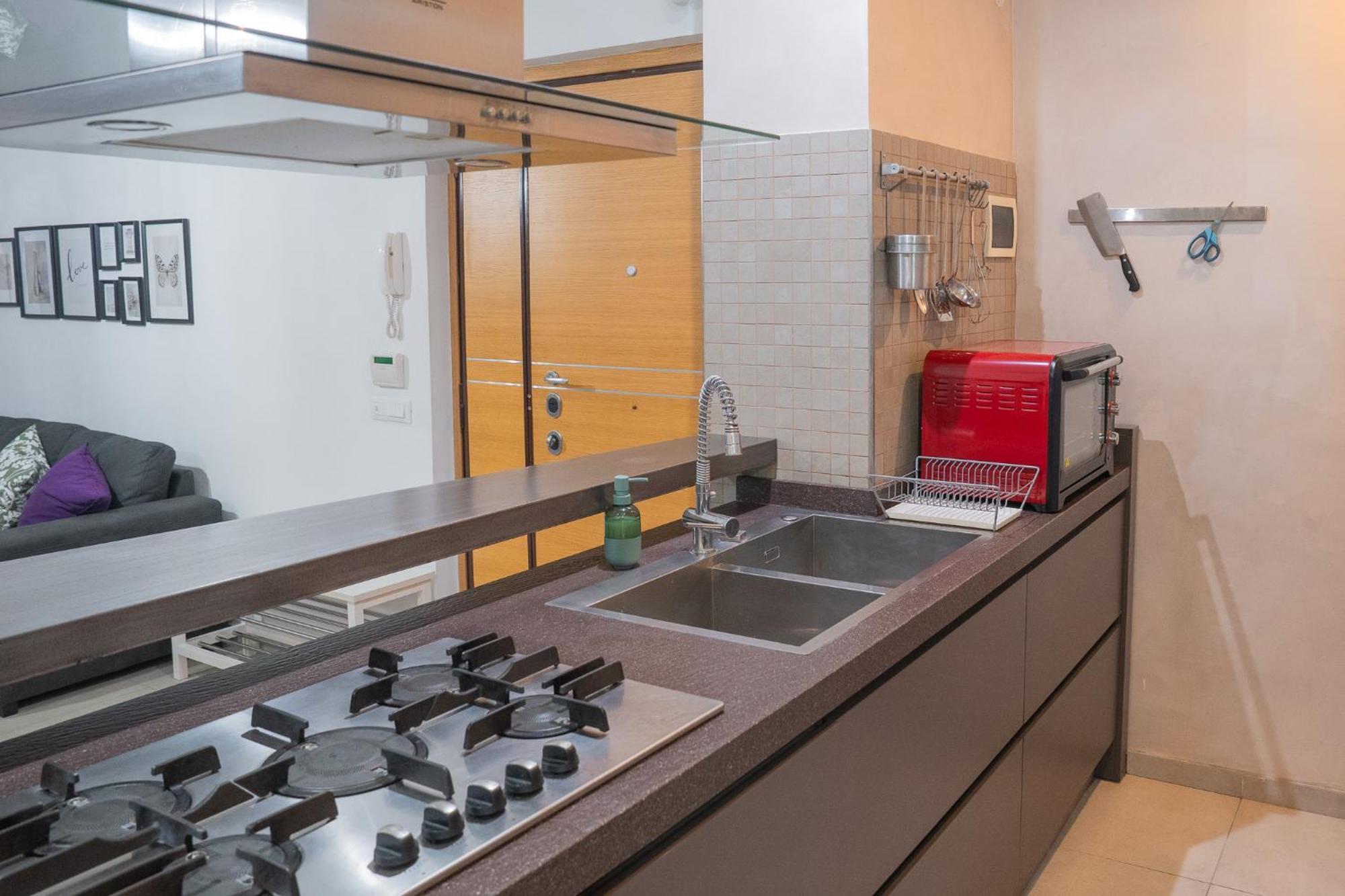 Apartment Sweet 3 Bedr - 3 Stops From Piramide *